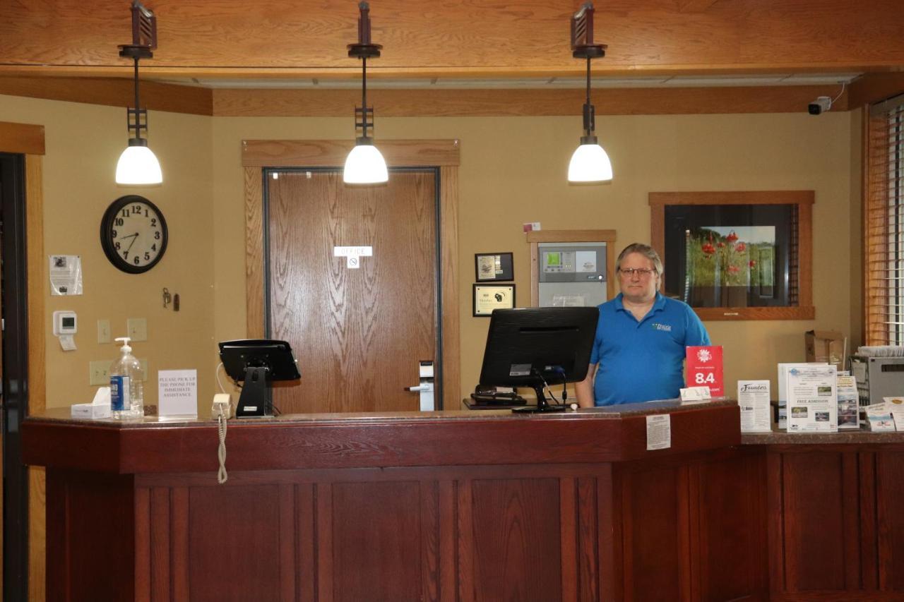 Prairie Inn Holmen La Crosse Area Exteriér fotografie