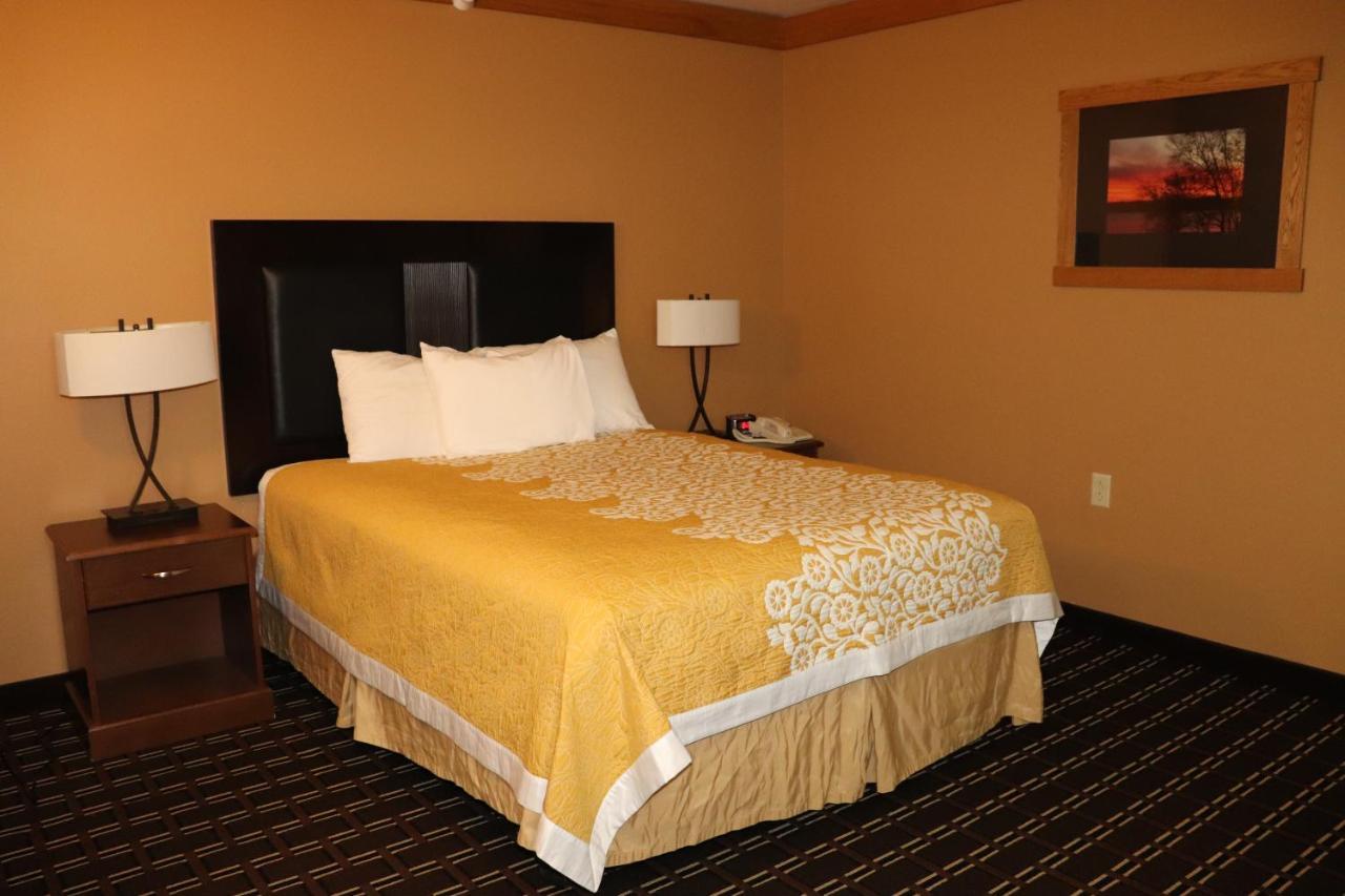Prairie Inn Holmen La Crosse Area Exteriér fotografie